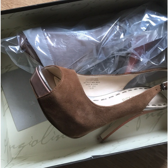 Please share! 2 shoes 1 price! - Picture 7 of 10